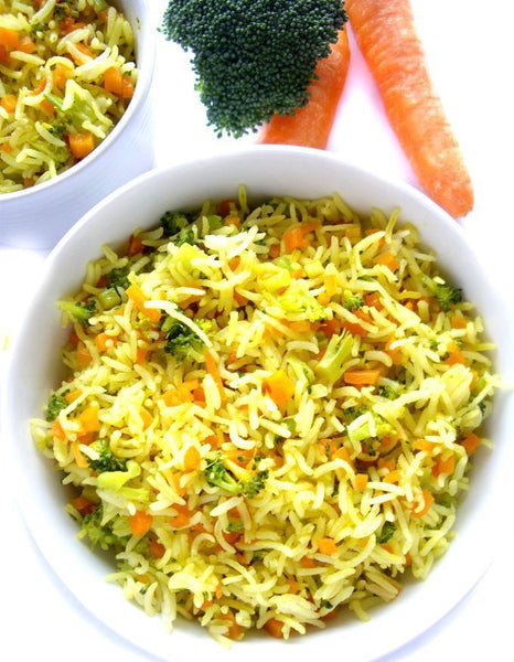 Bunny's Easter Basket (Broccoli Cheddar Tots + Carrot Rice)